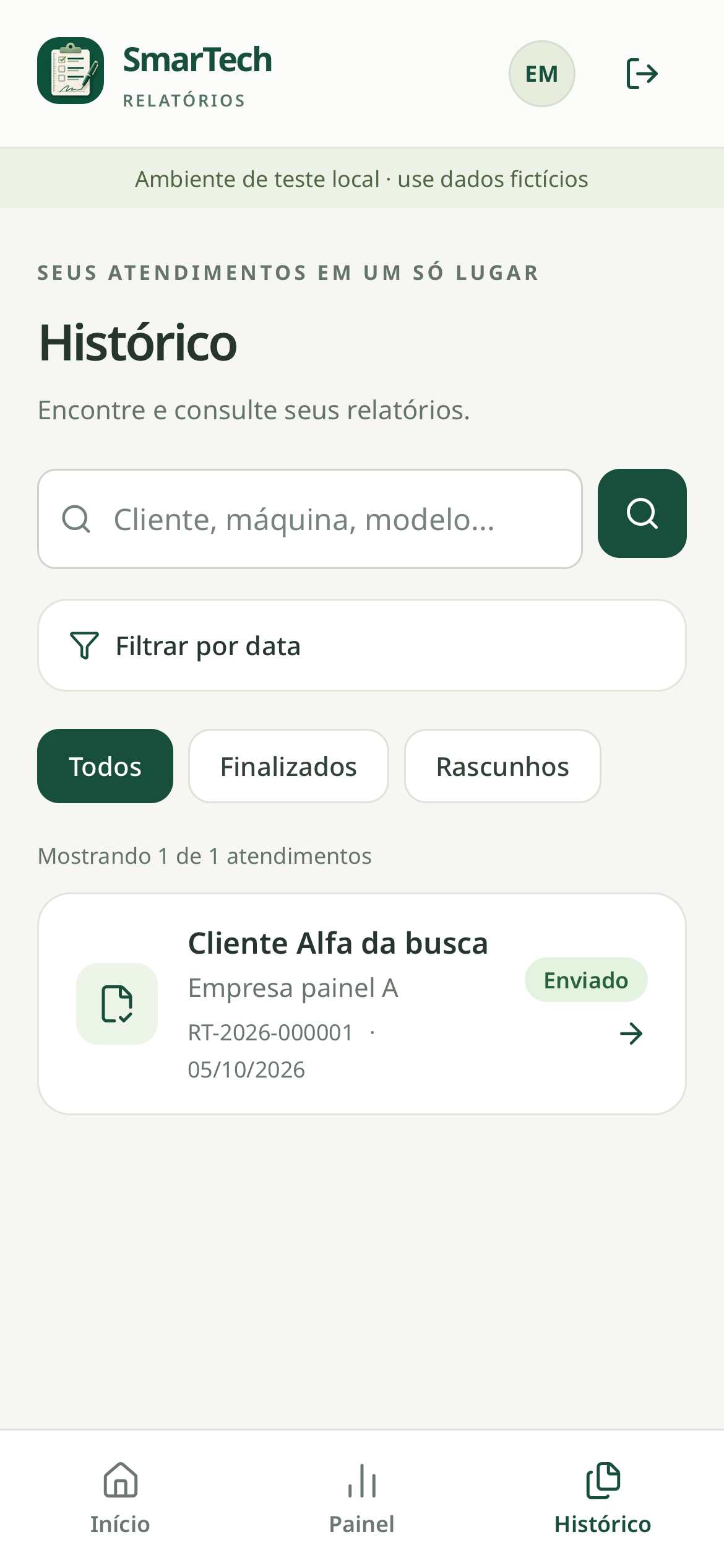 Histórico real do SmarTech: busca de atendimentos, filtro por data, status e relatório enviado com dados de teste local
